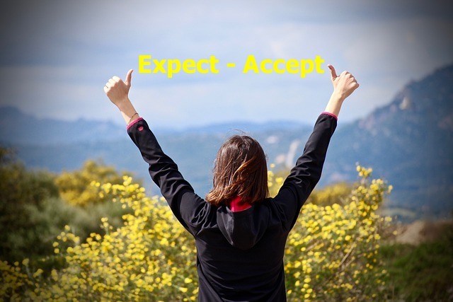 expect accet thumbs up